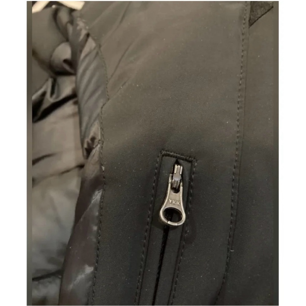 Perfect moment ski jacket - Picture 5 of 8
